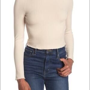 NWOT Elodie Ribbed Long Sleeve Open Back Top L